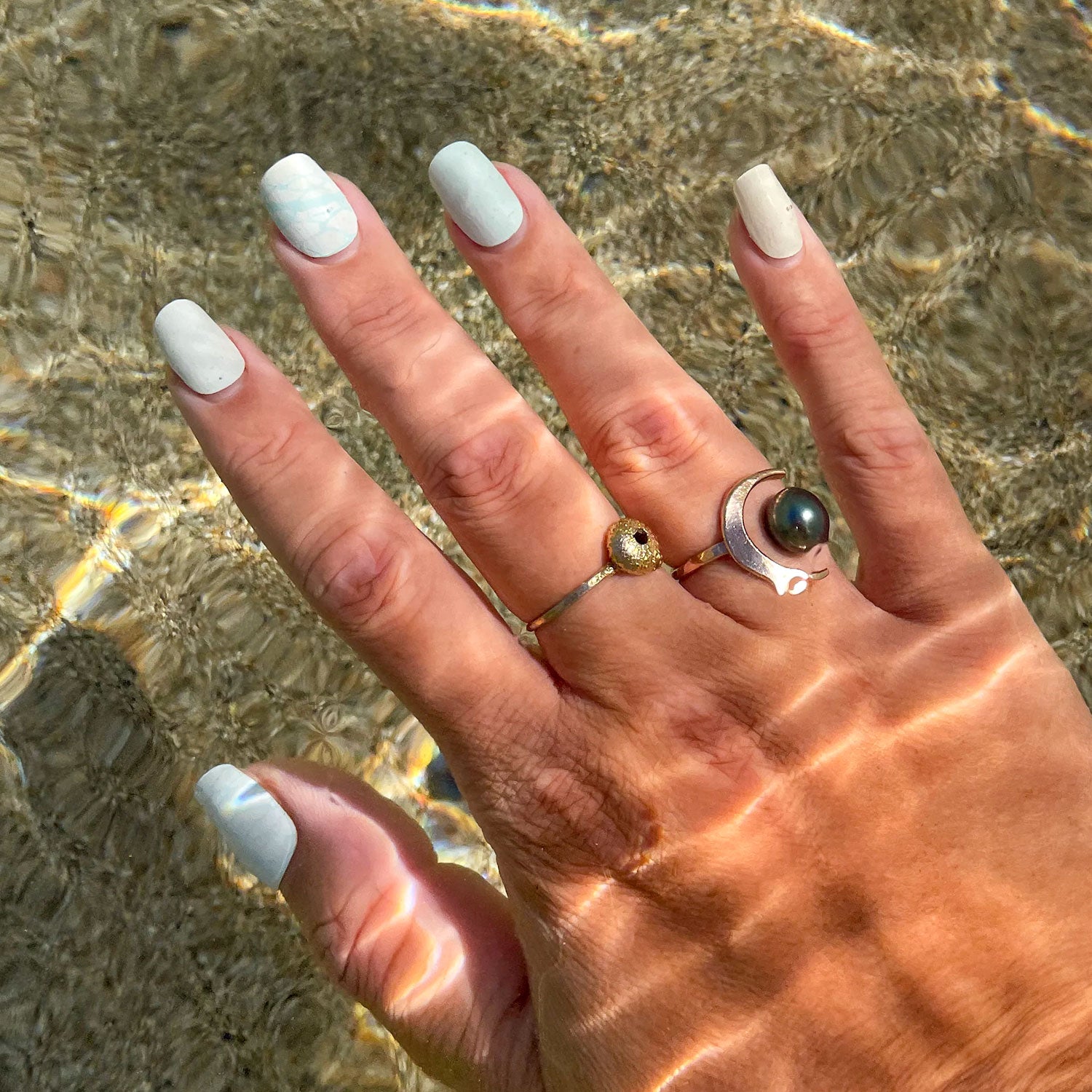 Long-Lasting Gel Nail Strips - ʻĀina Inspired Throw Net Design